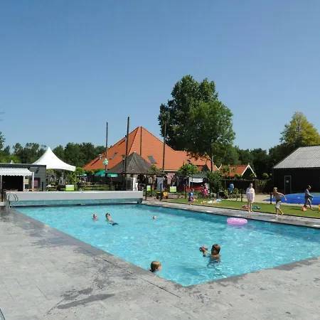 Vakantiehuis Holiday Type D.9 *